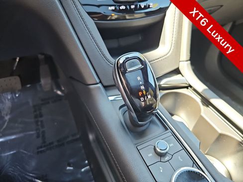 Used 2023 Cadillac XT6 Luxury FWD image 20