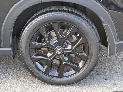 Used 2024 Honda HR-V Sport image 10