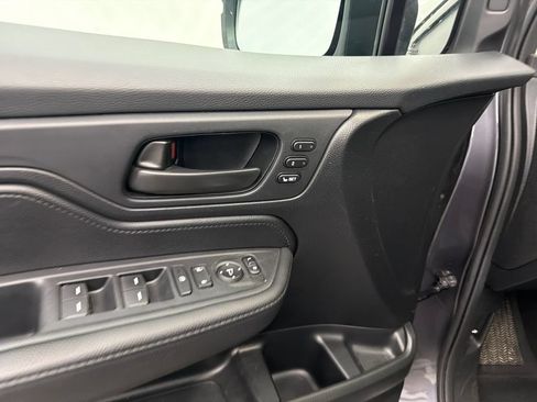 Used 2025 Honda Odyssey EX-L image 12