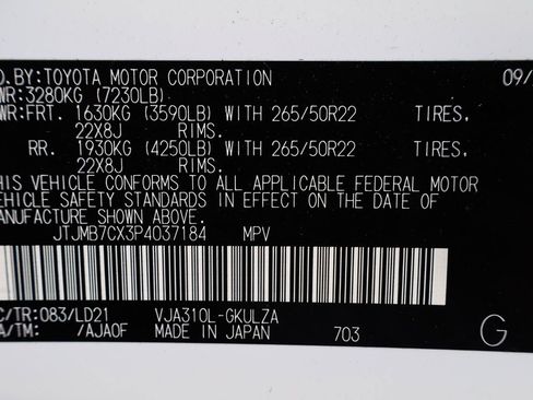 Used 2023 Lexus LX 600 F Sport w/ Accessory Package (Z1) AWD/4WD image 23
