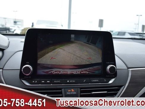 Used 2024 Nissan Altima 2.5 SV image 33