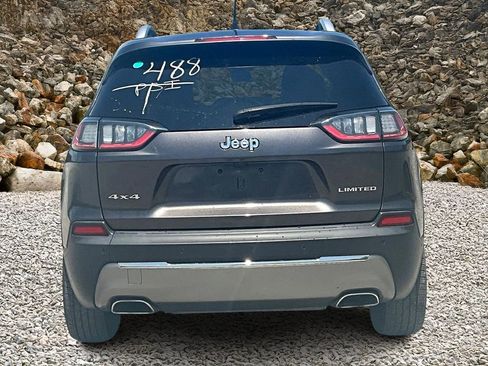 Used 2021 Jeep Cherokee Limited image 4