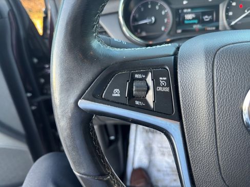 Used 2018 Buick Encore Preferred image 17