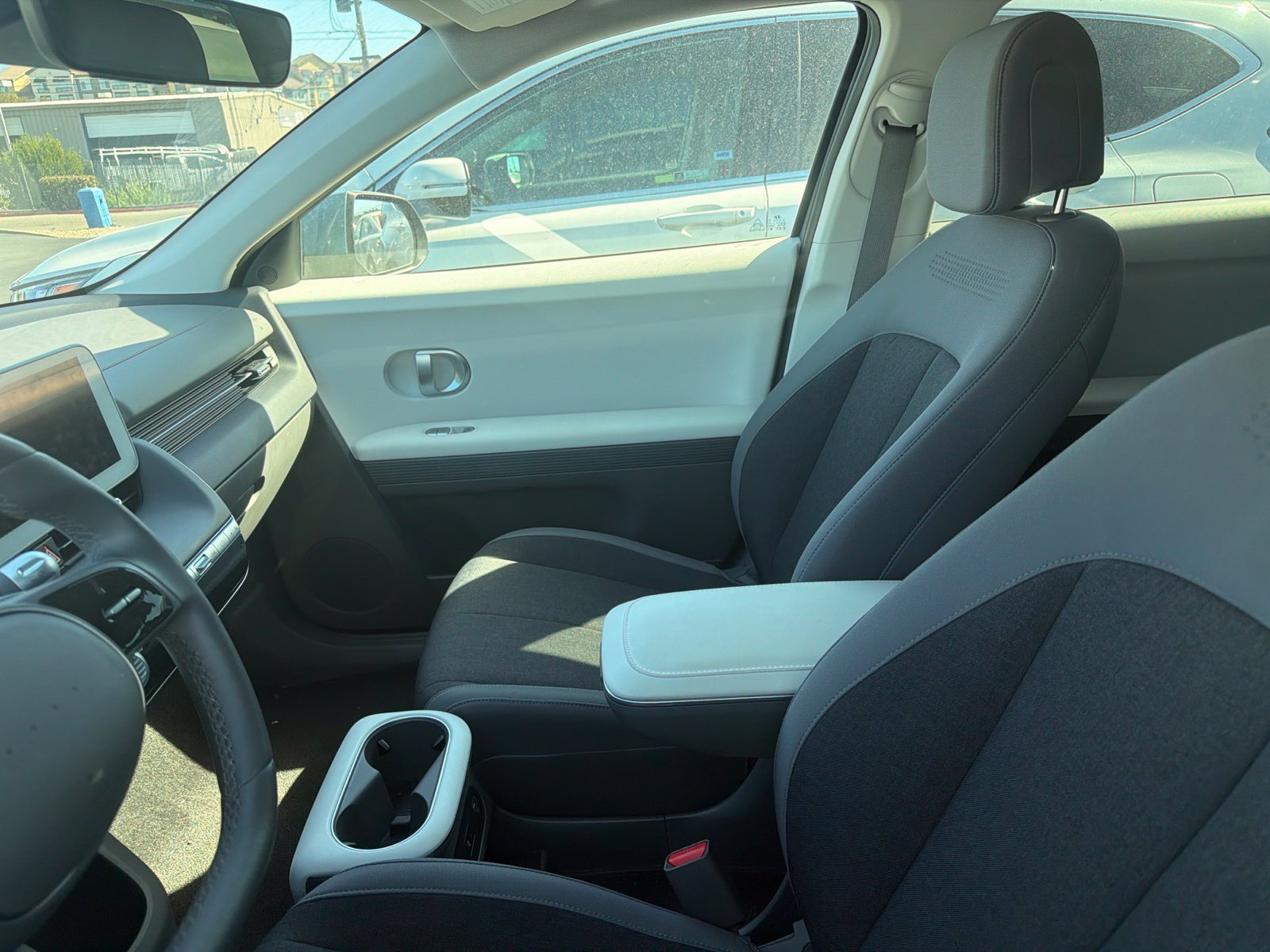 Used 2024 Hyundai Ioniq 5 SEL RWD image 2