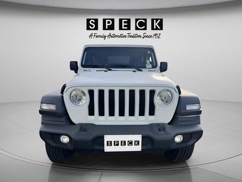 Used 2023 Jeep Wrangler Sport image 8