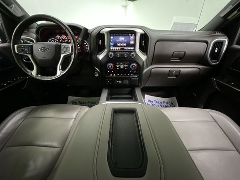 Used 2020 Chevrolet Silverado 1500 LT Trail Boss AWD/4WD image 19