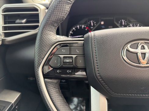 Used 2023 Toyota Tundra Limited image 25