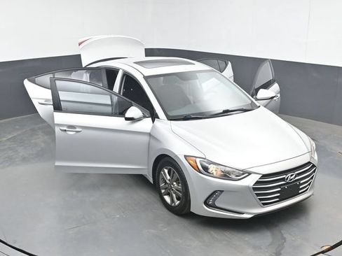 Used 2018 Hyundai Elantra Value Edition FWD image 49