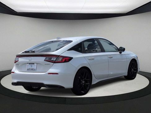 Used 2024 Honda Civic Sport image 8