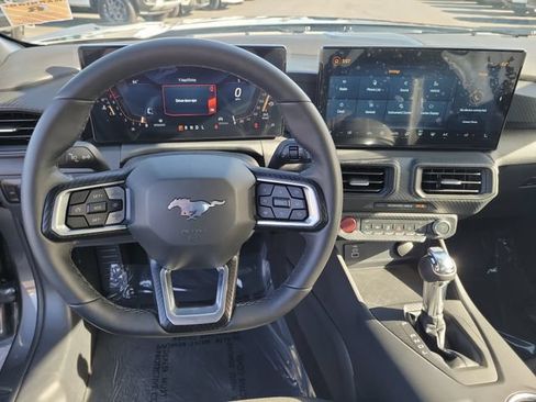 Used 2026 Ford Mustang Coupe RWD image 4