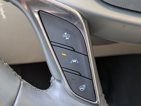Used 2021 Cadillac XT5 Premium Luxury FWD image 28