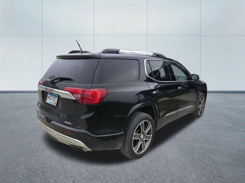 Used 2017 GMC Acadia Denali w/ Technology Package AWD/4WD image 3