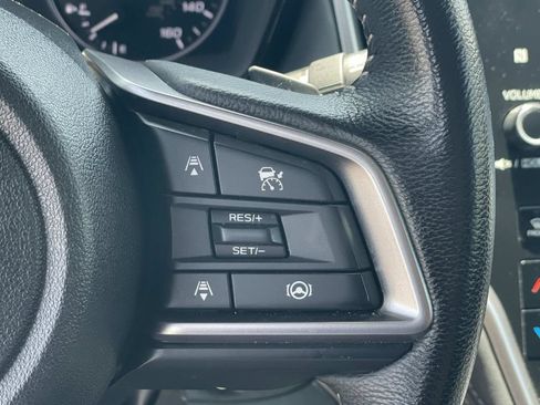 Used 2025 Subaru Outback Premium AWD/4WD image 9