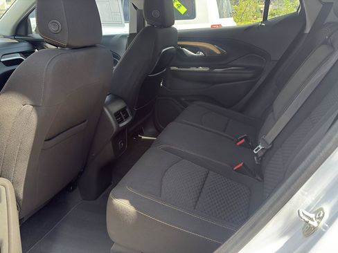 Used 2019 GMC Terrain SLE FWD image 10