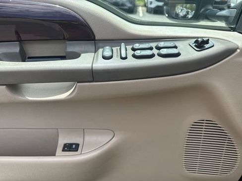 Used 2003 Ford Excursion Limited image 13