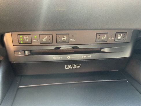 Used 2019 Lexus ES 350 F Sport w/ Accessory Package 2 FWD image 16