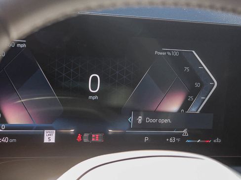 Used 2025 BMW X3 xDrive30i w/ Premium Package image 22