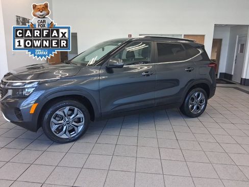 Used 2024 Kia Seltos S AWD/4WD image 5