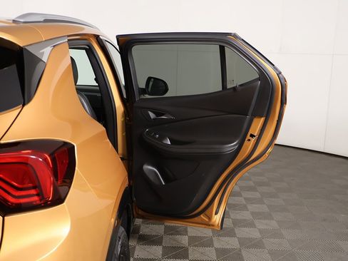 Used 2024 Buick Encore GX Sport Touring image 18