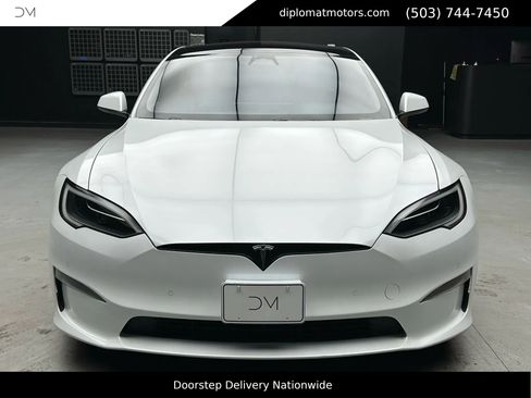 Used 2023 Tesla Model S Standard Range image 11