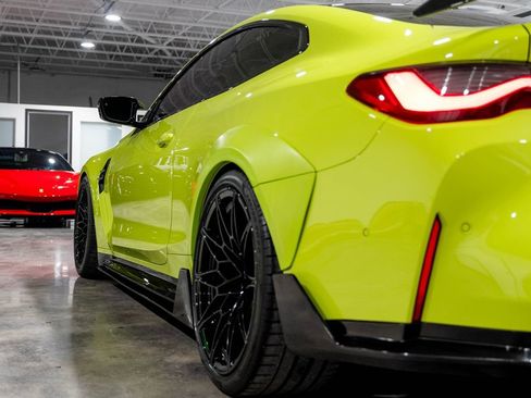 Used 2024 BMW M4 Competition RWD image 23