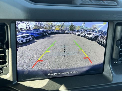 New 2025 Ford Bronco 4-Door image 19