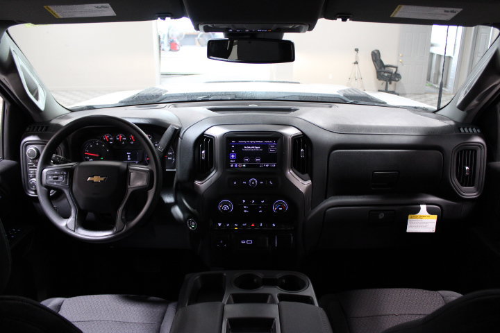New 2026 Chevrolet Silverado 2500 Custom w/ Custom Value Package AWD/4WD image 3