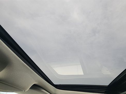 New 2025 Ford Expedition Active image 26