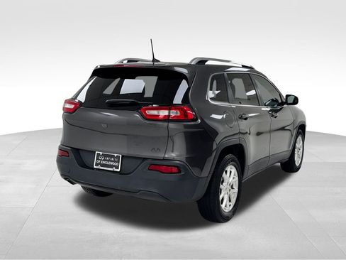 Used 2018 Jeep Cherokee Latitude Plus image 7