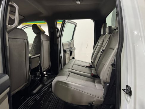 Used 2022 Ford F350 XL w/ Power Equipment Group image 16