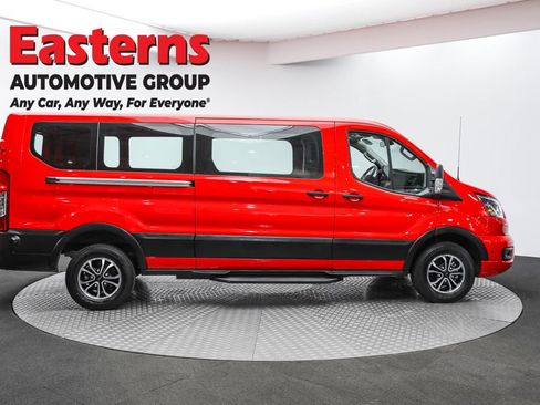 Used 2024 Ford E-Transit Low Roof image 4