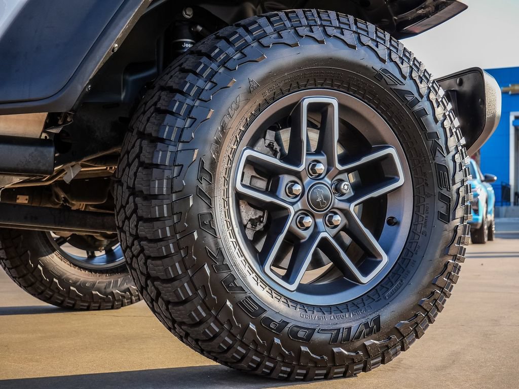 Used 2021 Jeep Gladiator Mojave AWD/4WD image 9