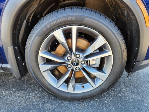 Used 2023 INFINITI QX60 Luxe w/ Cargo Package image 7