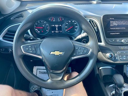 Used 2023 Chevrolet Malibu LT image 12