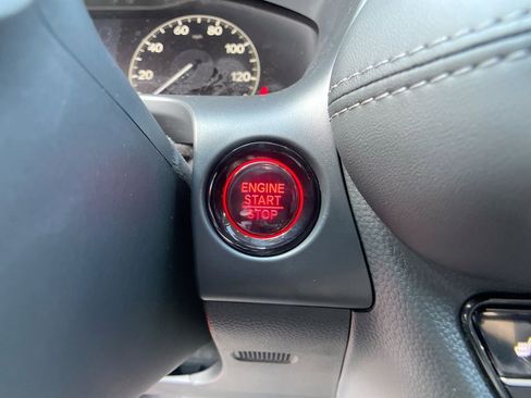 New 2026 Honda HR-V EX-L image 27