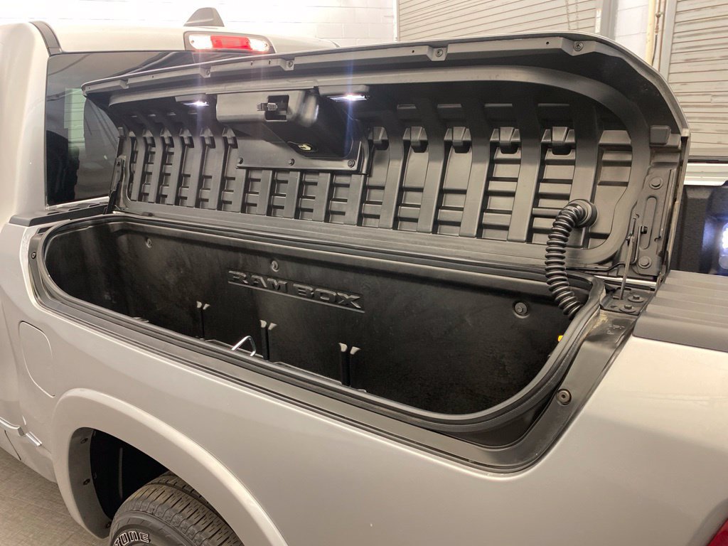 Used 2025 RAM 1500 Limited w/ Trailer Tow Group AWD/4WD image 14