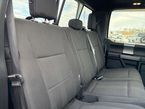 Used 2015 Ford F150 XLT w/ Equipment Group 302A Luxury image 38