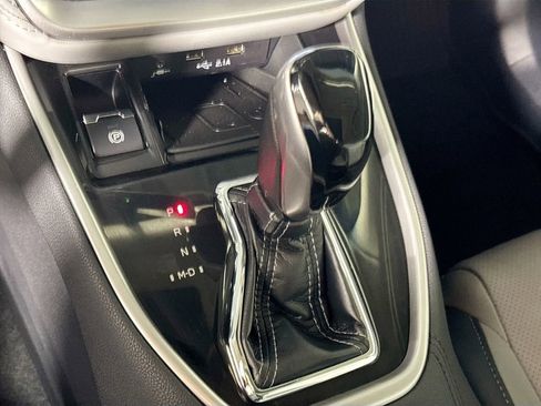 Used 2021 Subaru Outback Limited image 18