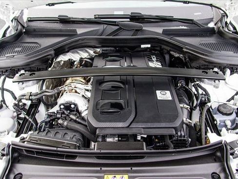 Certified 2025 Mercedes-Benz GLC 43 AMG 4MATIC image 26