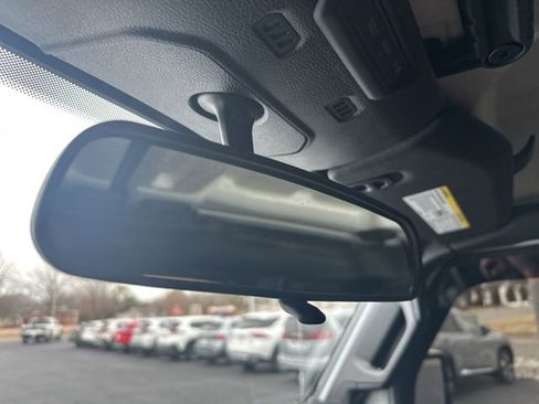 Used 2023 Jeep Gladiator Sport image 25