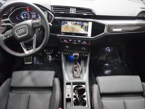 New 2025 Audi Q3 2.0T Premium Plus image 8