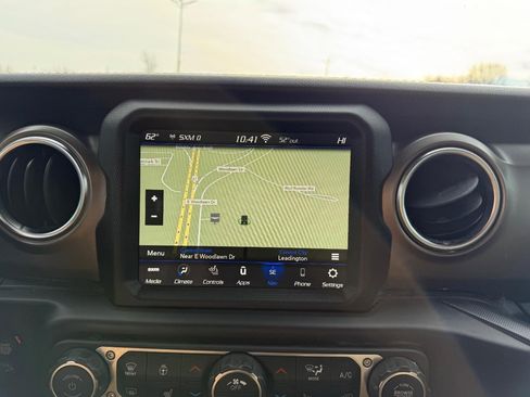 Used 2020 Jeep Wrangler Unlimited Rubicon AWD/4WD image 15