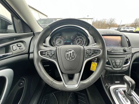 Used 2015 Buick Regal image 11