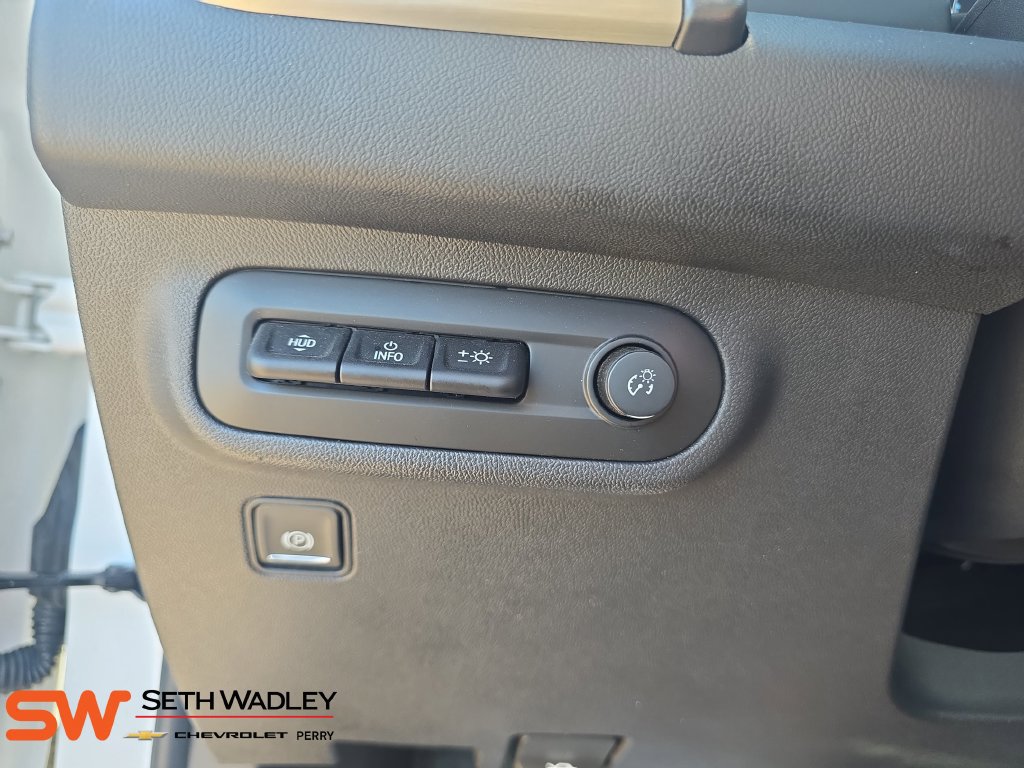 Used 2024 GMC Terrain Denali AWD/4WD image 27