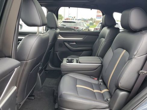 Used 2026 MAZDA CX-90 3.3 Turbo S w/ Premium Plus AWD/4WD image 16