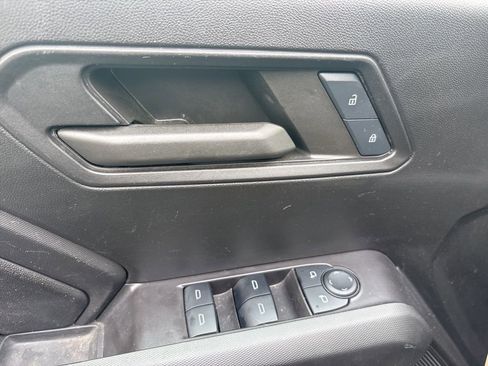 Used 2024 Chevrolet Colorado W/T RWD image 46