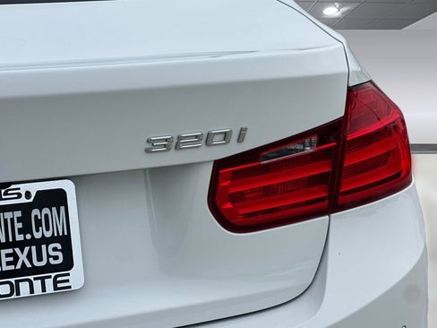 Used 2015 BMW 320i xDrive Sedan image 12