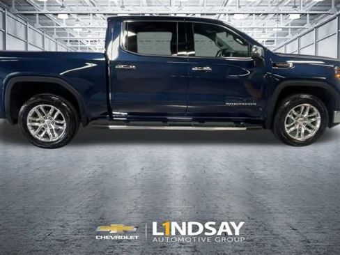 Used 2020 GMC Sierra 1500 SLT w/ SLT Premium Package AWD/4WD image 9