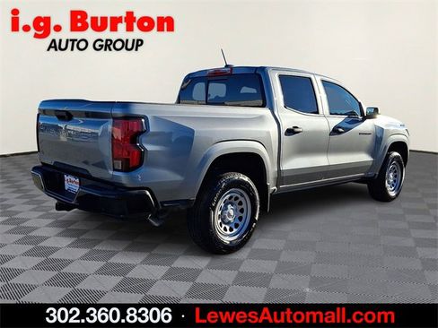Used 2025 Chevrolet Colorado W/T w/ Advanced Trailering Package image 6