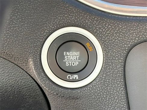 Used 2017 Dodge Charger R/T Scat Pack w/ Beats Audio Group image 26